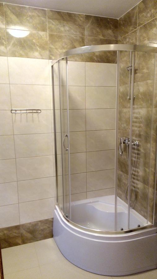 Dom Weselny Zielony Zakatek Jarocin Exterior foto